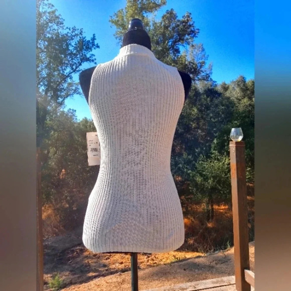 FRENCH CONNECTION NWT $88 - Picture 3 of 10